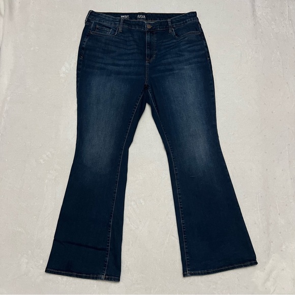 A.N.A A New Approach High Rise Flare Jeans - Picture 5 of 10
